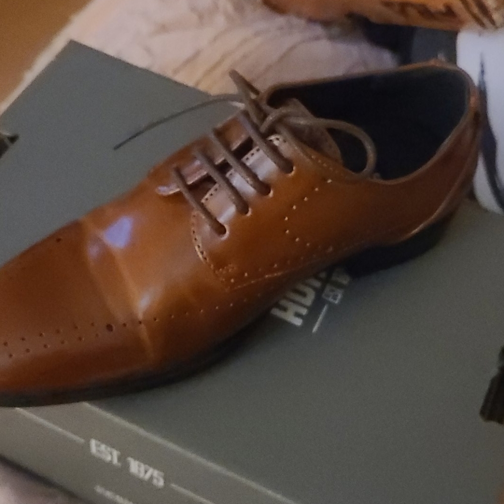 Stacy Adam's boys dress shoes never worn